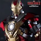 Hot Toys 1/6th Scale Iron Man 3 Heartbreaker Mark 17 Collectible Figure