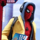 Hot Toys 1/6th Scale MMS426 Spider-Man: Homecoming Collectible Figure (Deluxe Version)