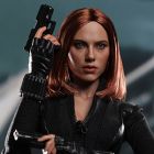 Hot Toys 1/6th Scale Captain America 2 The Winter Soldier Black Widow Figure