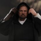 Hot Toys 1/6th Scale MMS507 Star Wars: The Last Jedi Luke Skywalker (Crait) Figure