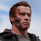 Hot Toys 1/6th Scale Terminator Genisys T-800 Guardian Collectible Figure