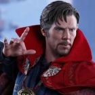 Hot Toys 1/6th Scale MMS387 Doctor Strange Collectible Figure