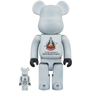 Bearbrick 100% &amp; 400% Space Shuttle