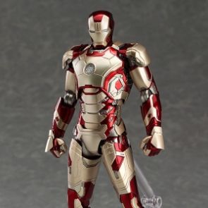 Figma #302 Iron Man 3 Mark 42 Figure