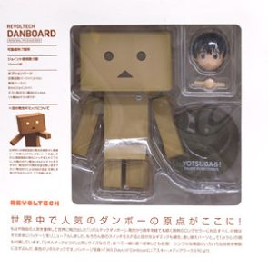 Kaiyodo Revoltech Danboard 13cm Danbo