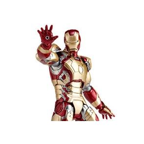 Revoltech Sci-Fi No.049 Iron Man 3 Mark 42 Figure